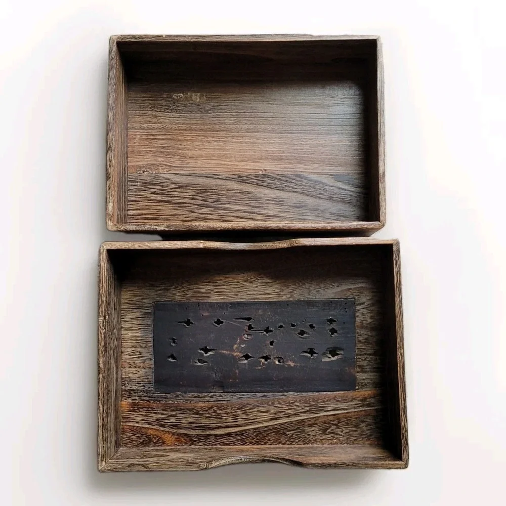 VTG‎ Hand Carved Wood Trinket Box Asian Chinoiserie Relief Scene Jewelry Chest
